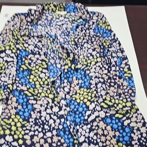 Riley & Rae Vibrant Floral Crop Top